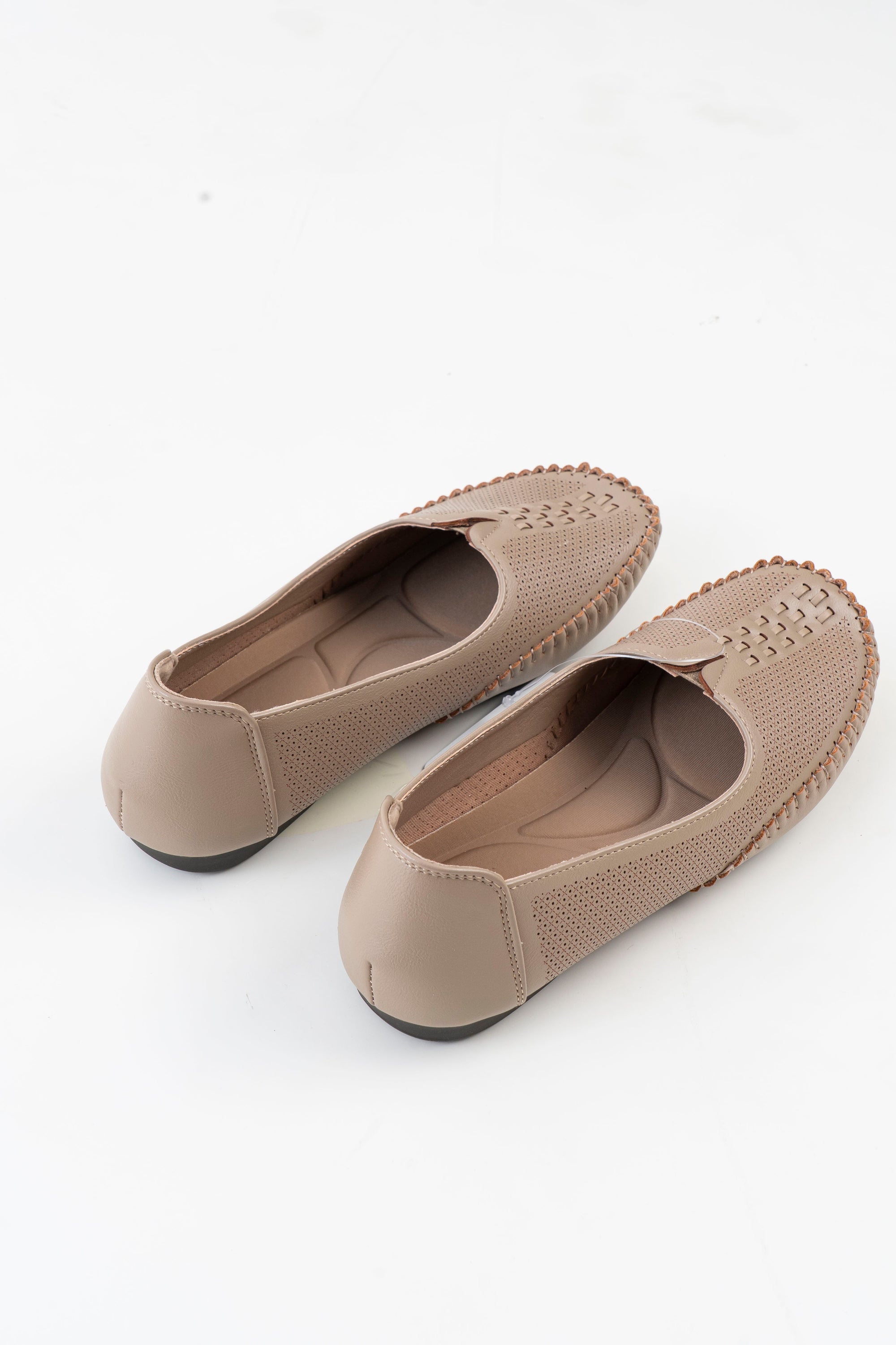 Dr. Shoes Ladies Flat Loafer - Khaki Gold