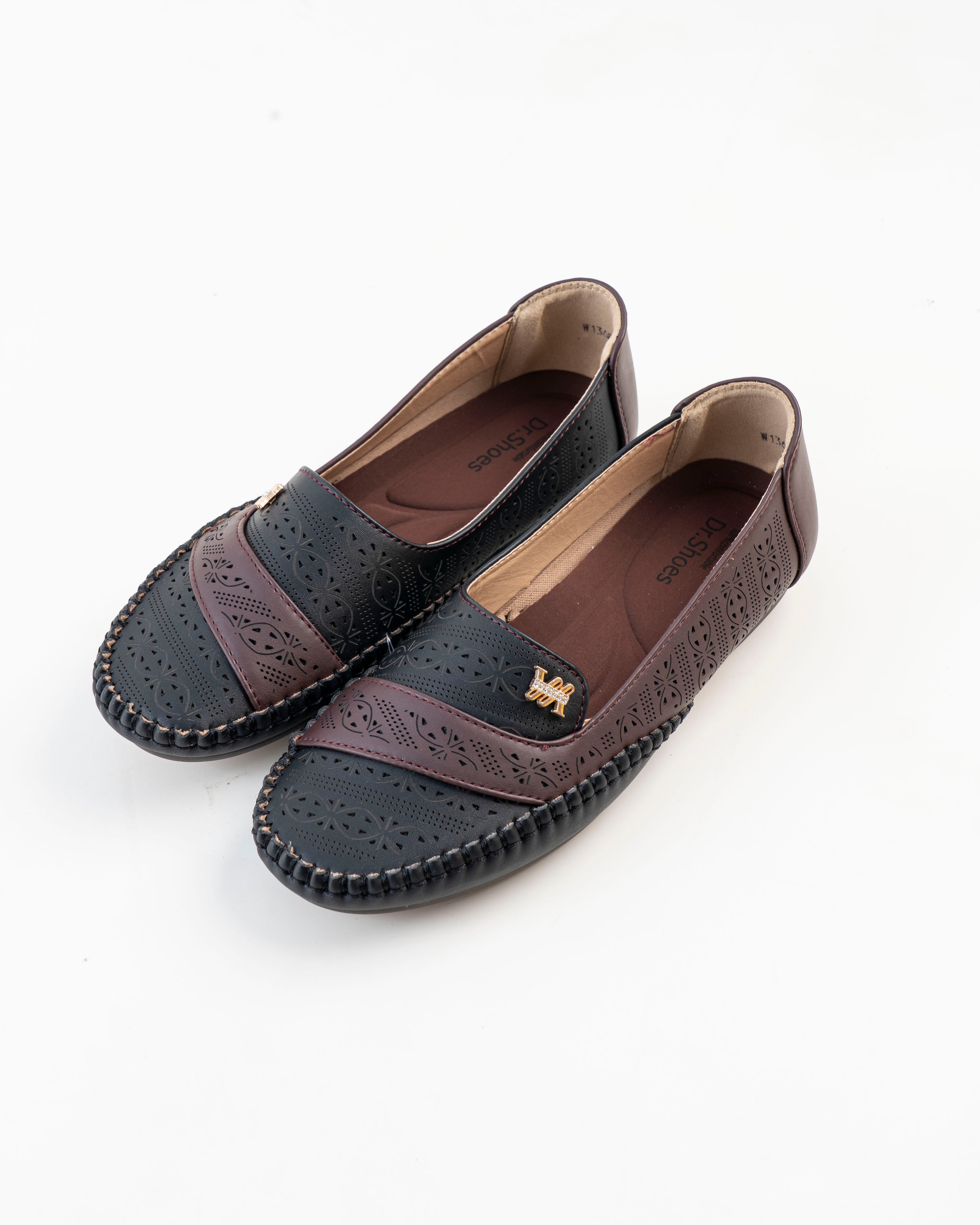 Dr. Shoes Ladies Flat Loafer - Black