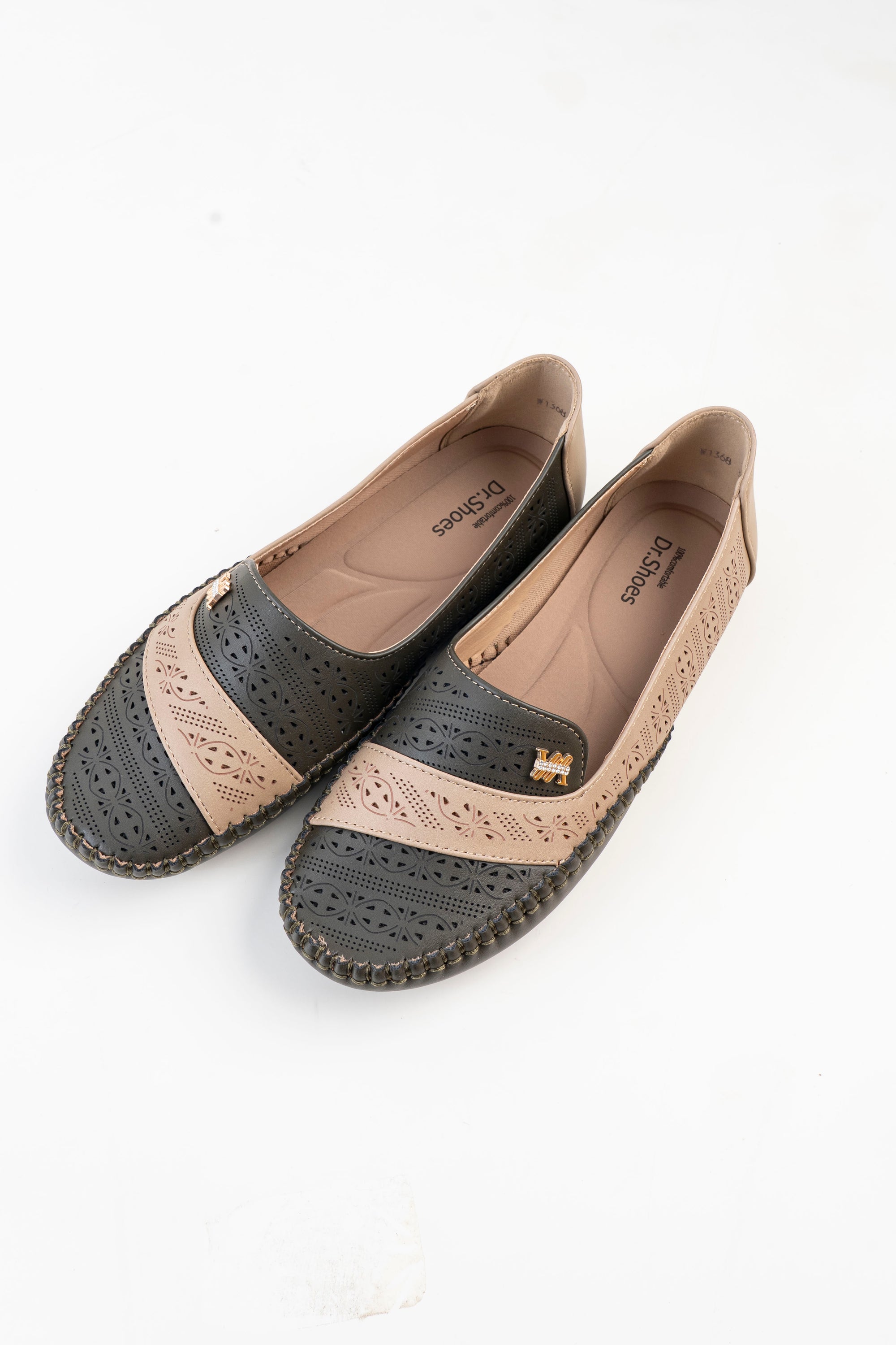 Dr. Shoes Ladies Flat Loafer - Olive