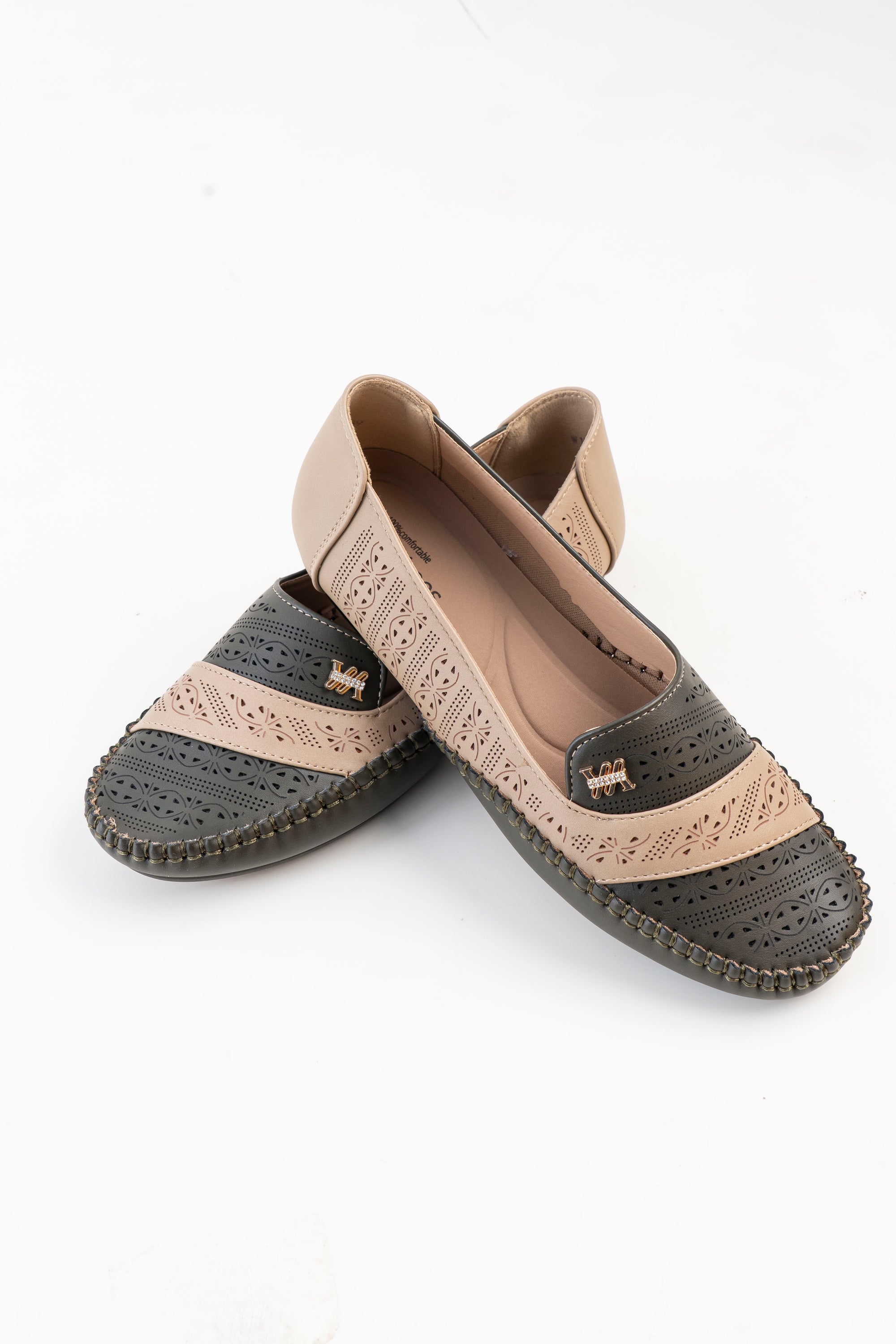 Dr. Shoes Ladies Flat Loafer - Olive