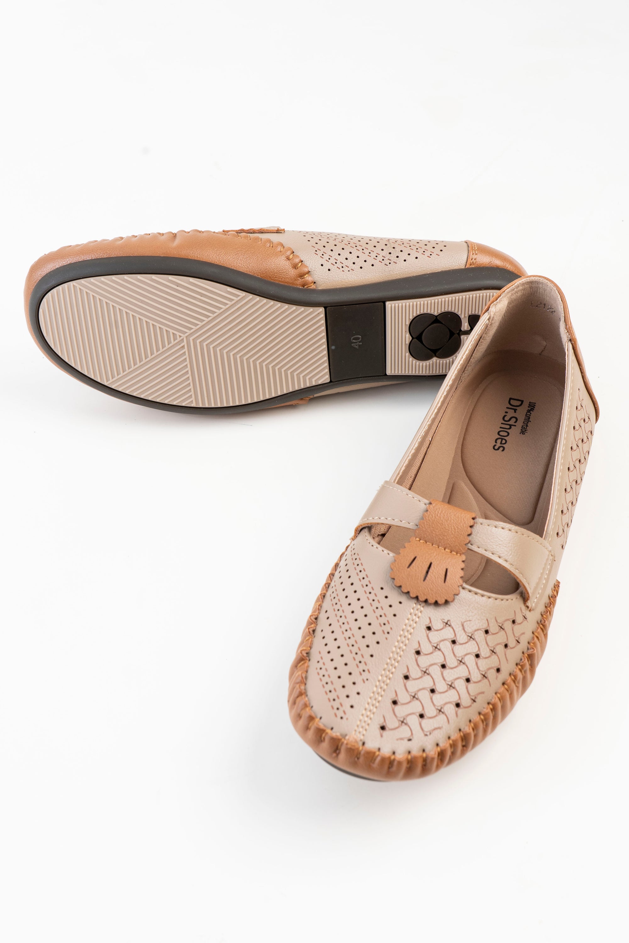 Dr. Shoes Ladies Flat Loafer - Khaki
