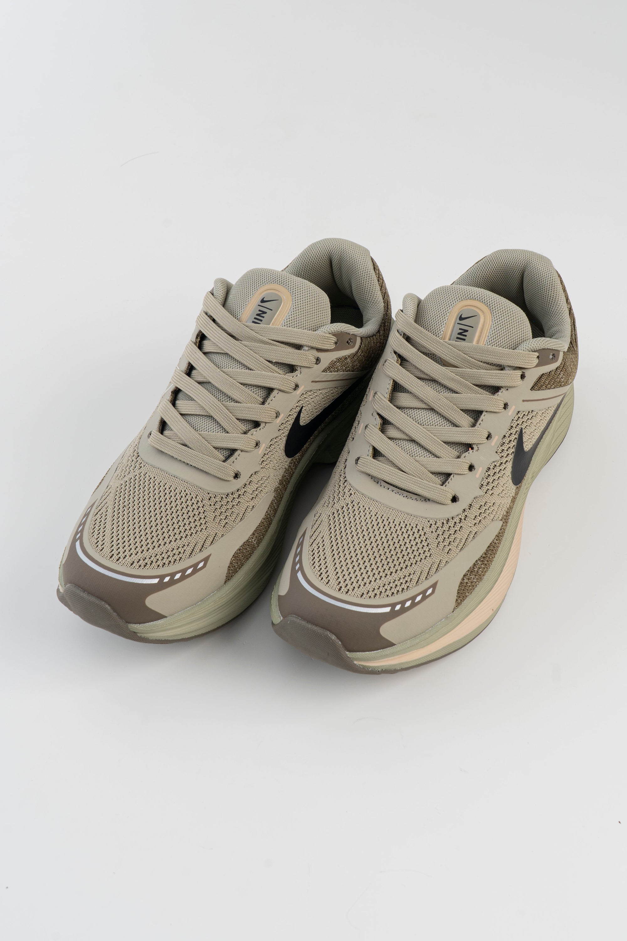 Nike Zoom X Running Sneaker - Green