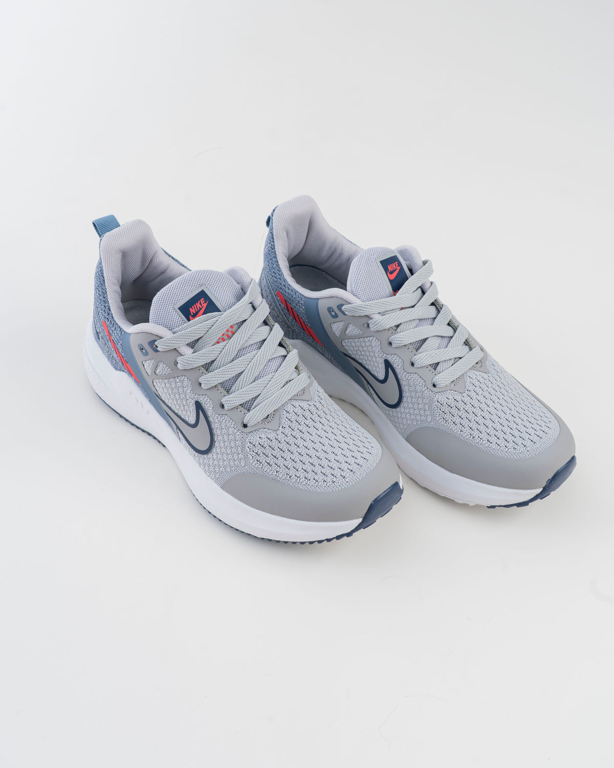 Nike Zoom X Running Sneaker - Gray