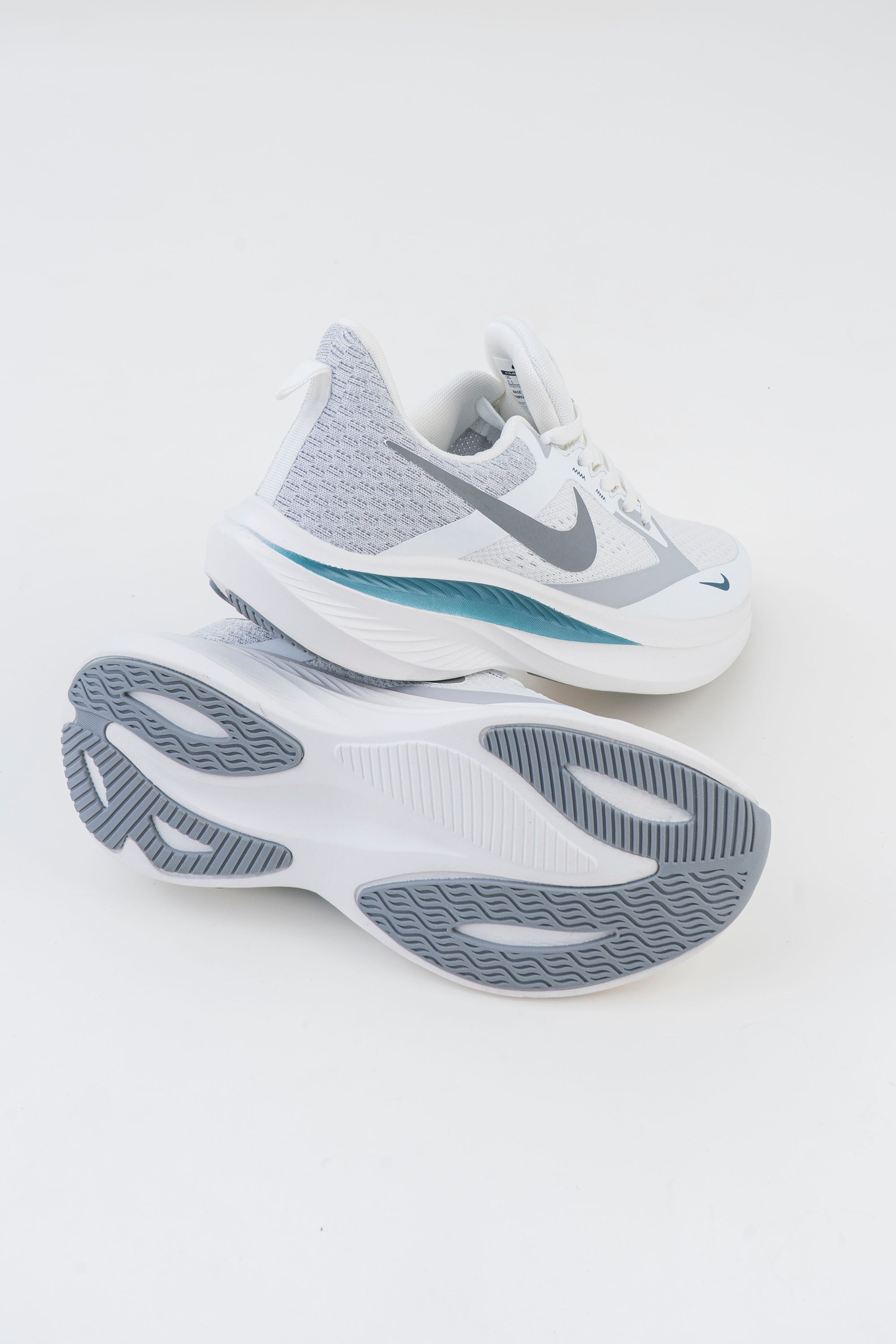 Men's White & Grey Mesh Running Sneakers