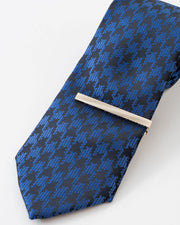 Elegant Gold-Tone Tie Clip
