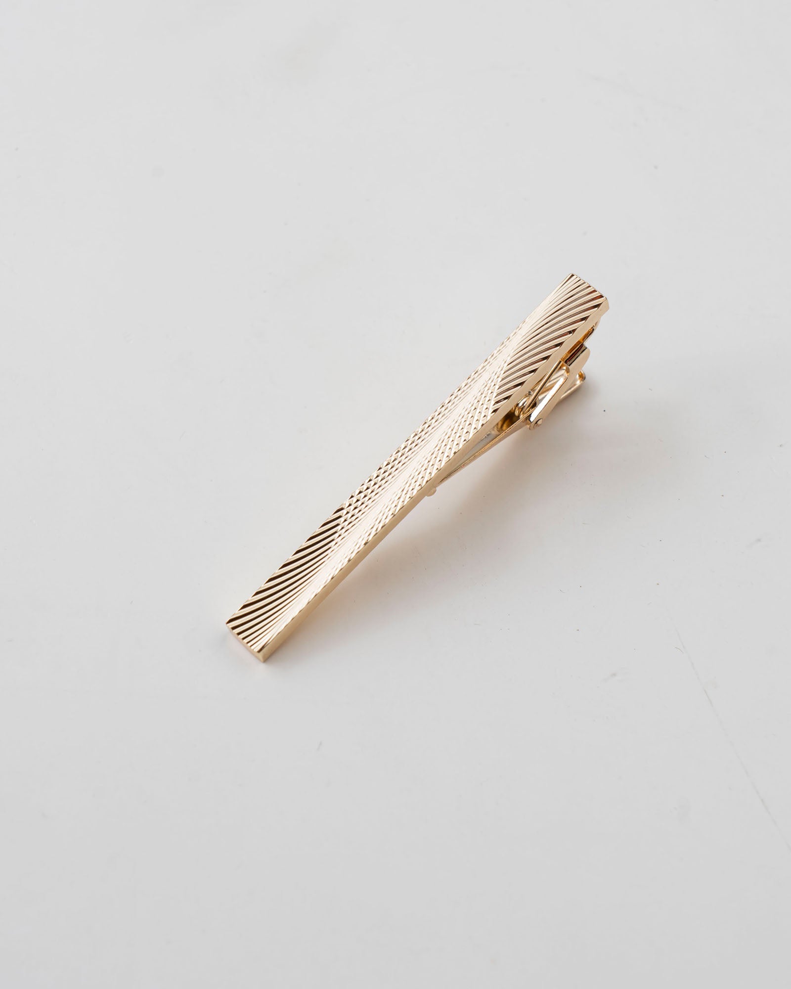 Elegant Gold-Tone Tie Clip