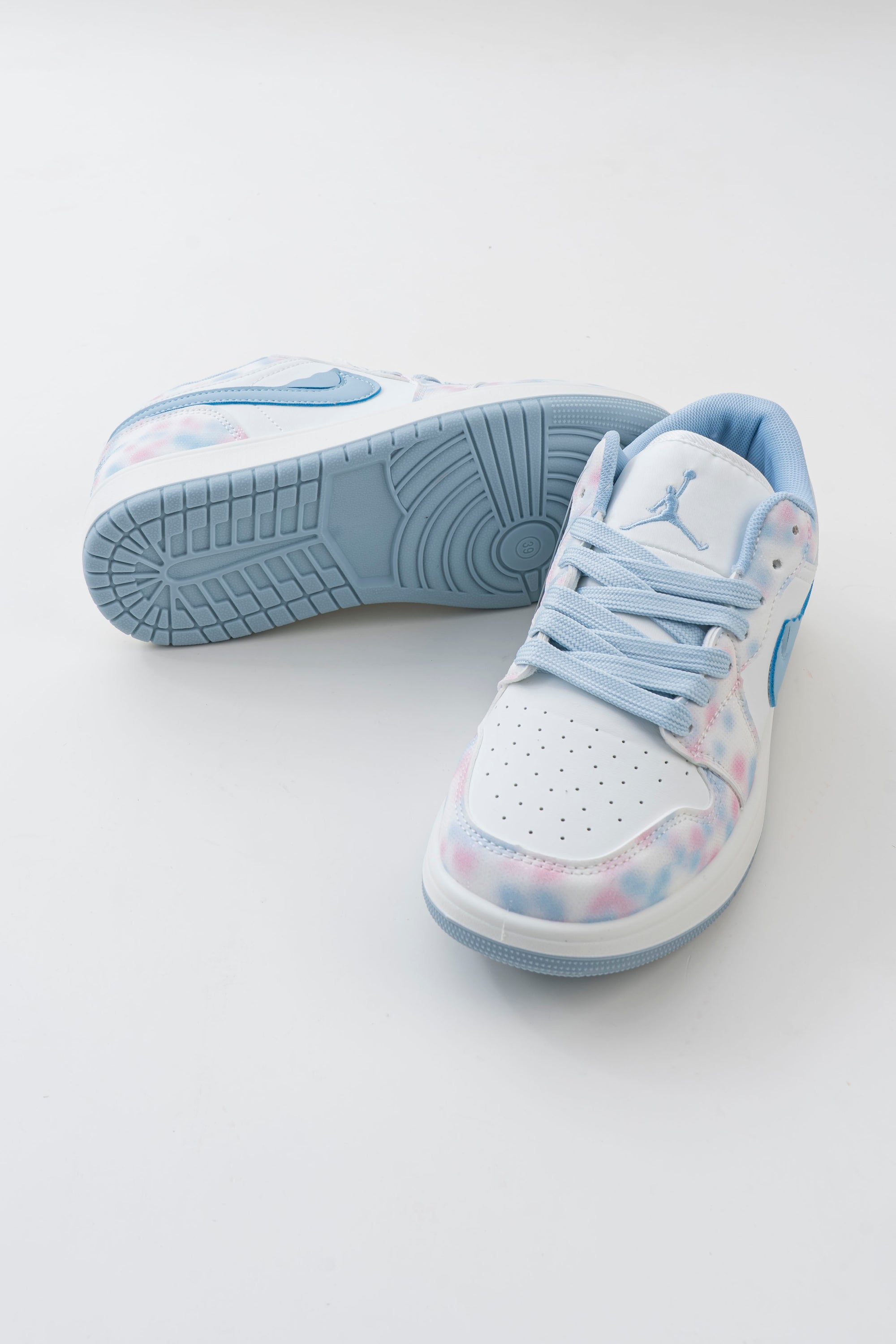 Women's White & Pastel Blue Lace-Up Sneakers