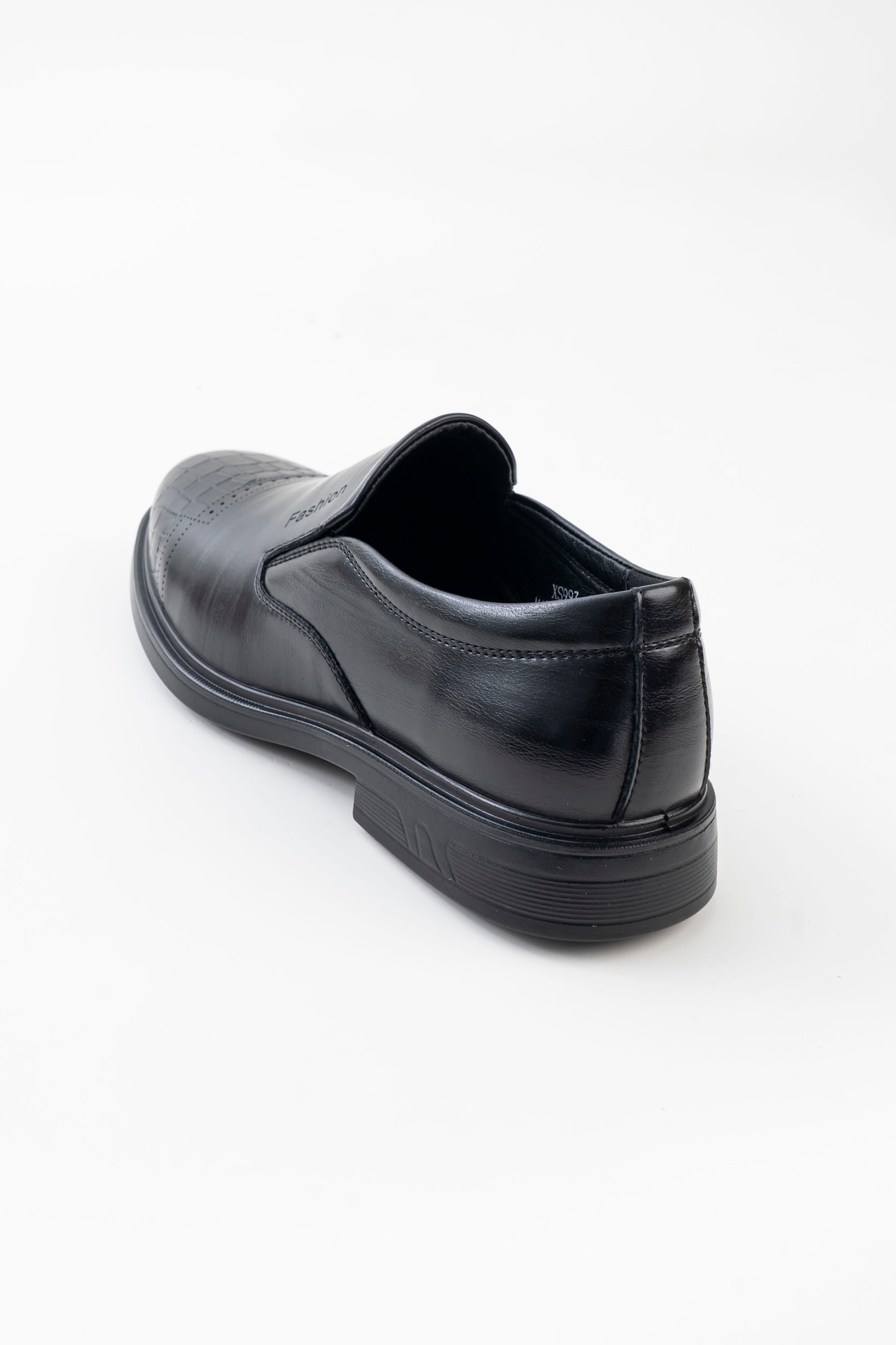 Men's Black Croc-Pattern Slip-On Formal Shoes