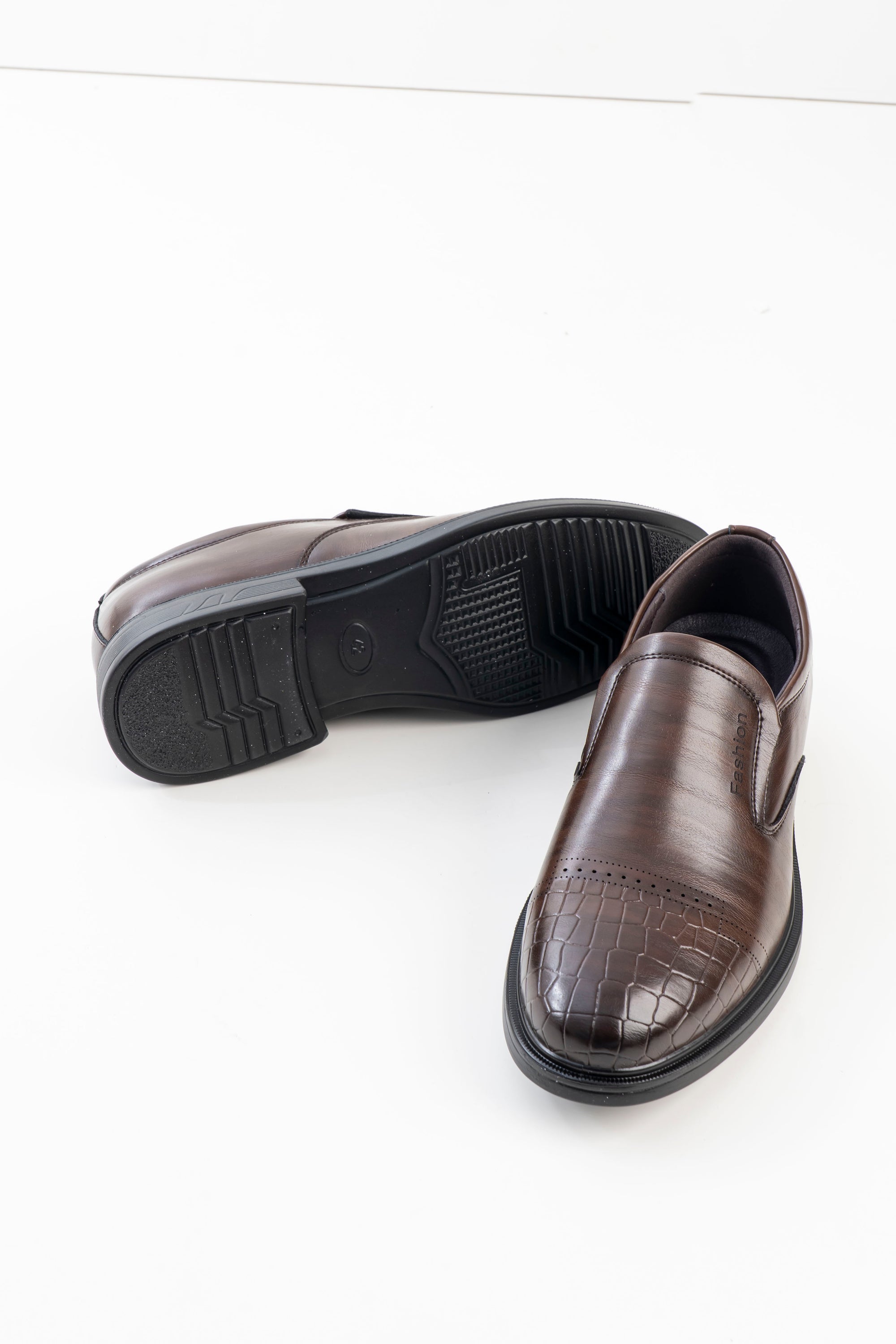 Men's Brown Croc-Pattern Slip-On Formal Shoes
