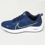 NIKE Men’s Sneakers