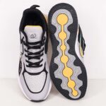 NIKE Men’s Sneakers - Image 2