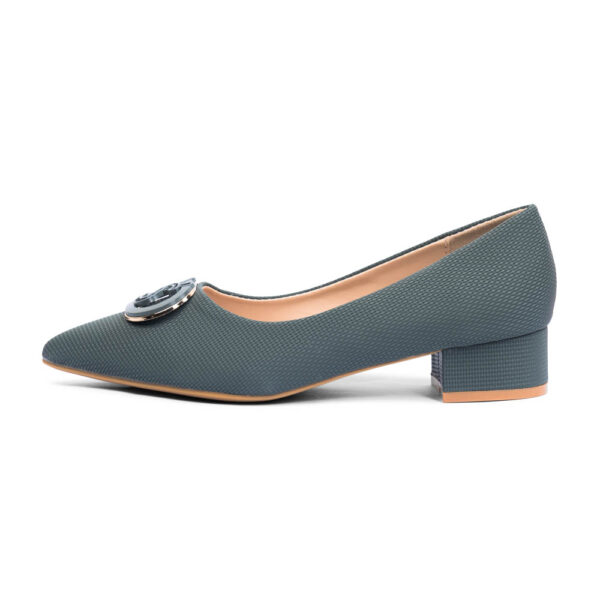 pumpy shoes