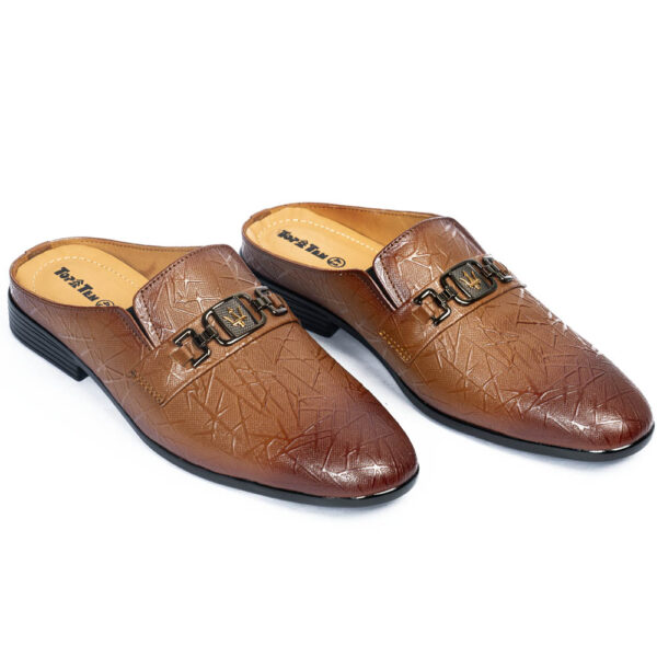 Half shoe